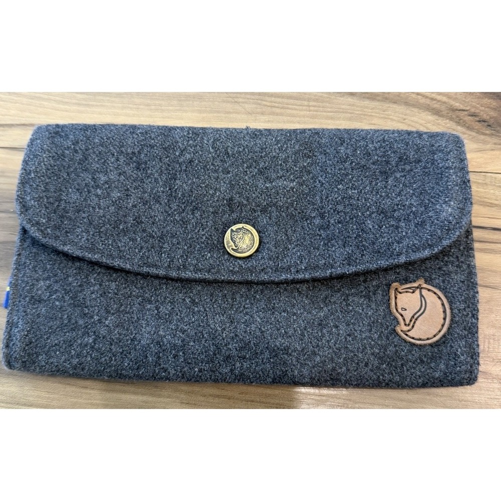 Fjallraven Norrvage Travel Wallet 23336-020 Grey Recycled Wool Gorpcore
